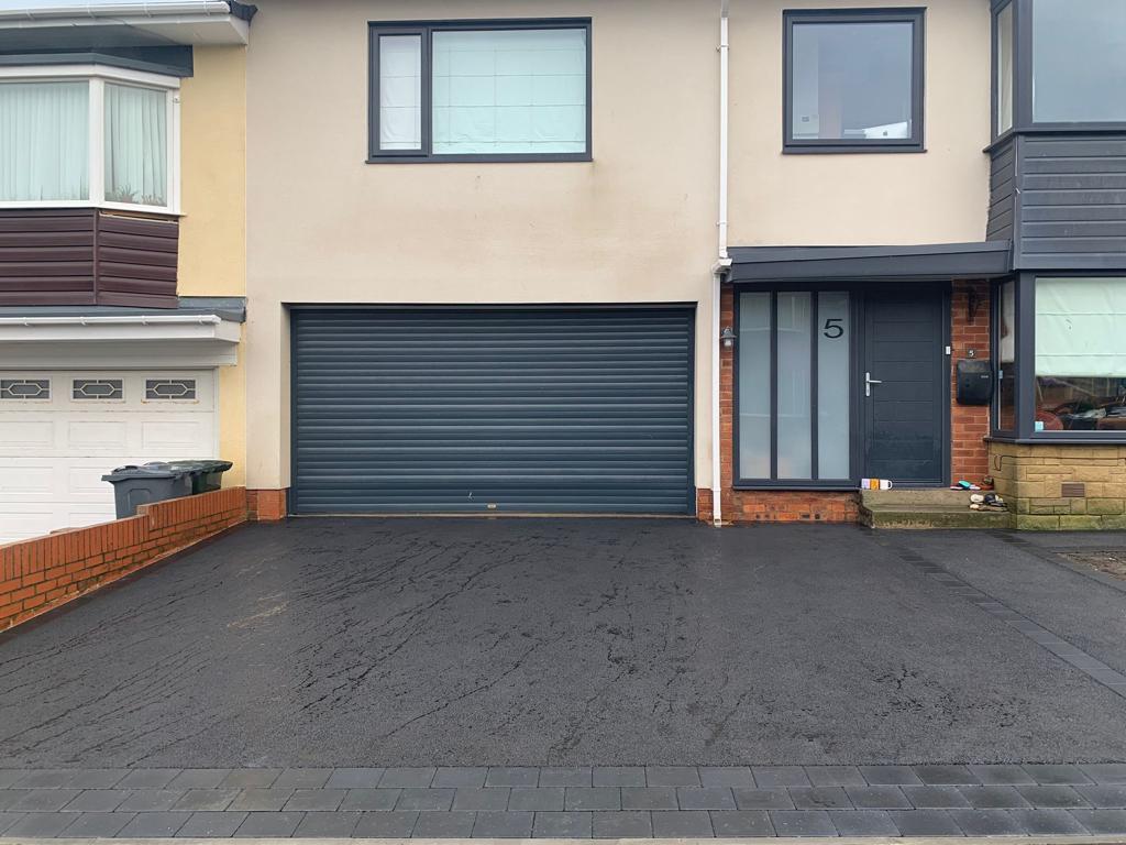 Choosing a Tarmac or Resin-Bound Driveway